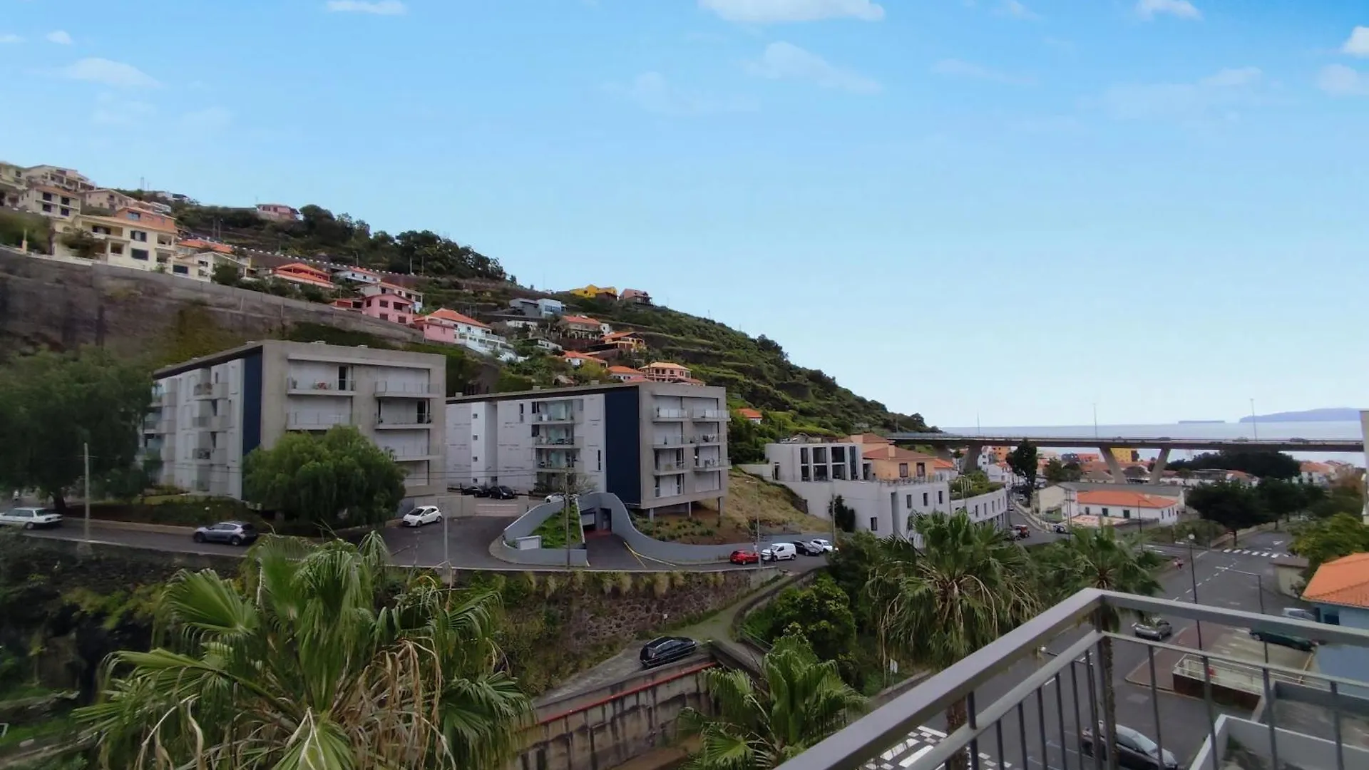 ゲストハウス Coastal Comfort At Riverside - 4 Min To Airport! サンタ・クルーズ ポルトガル